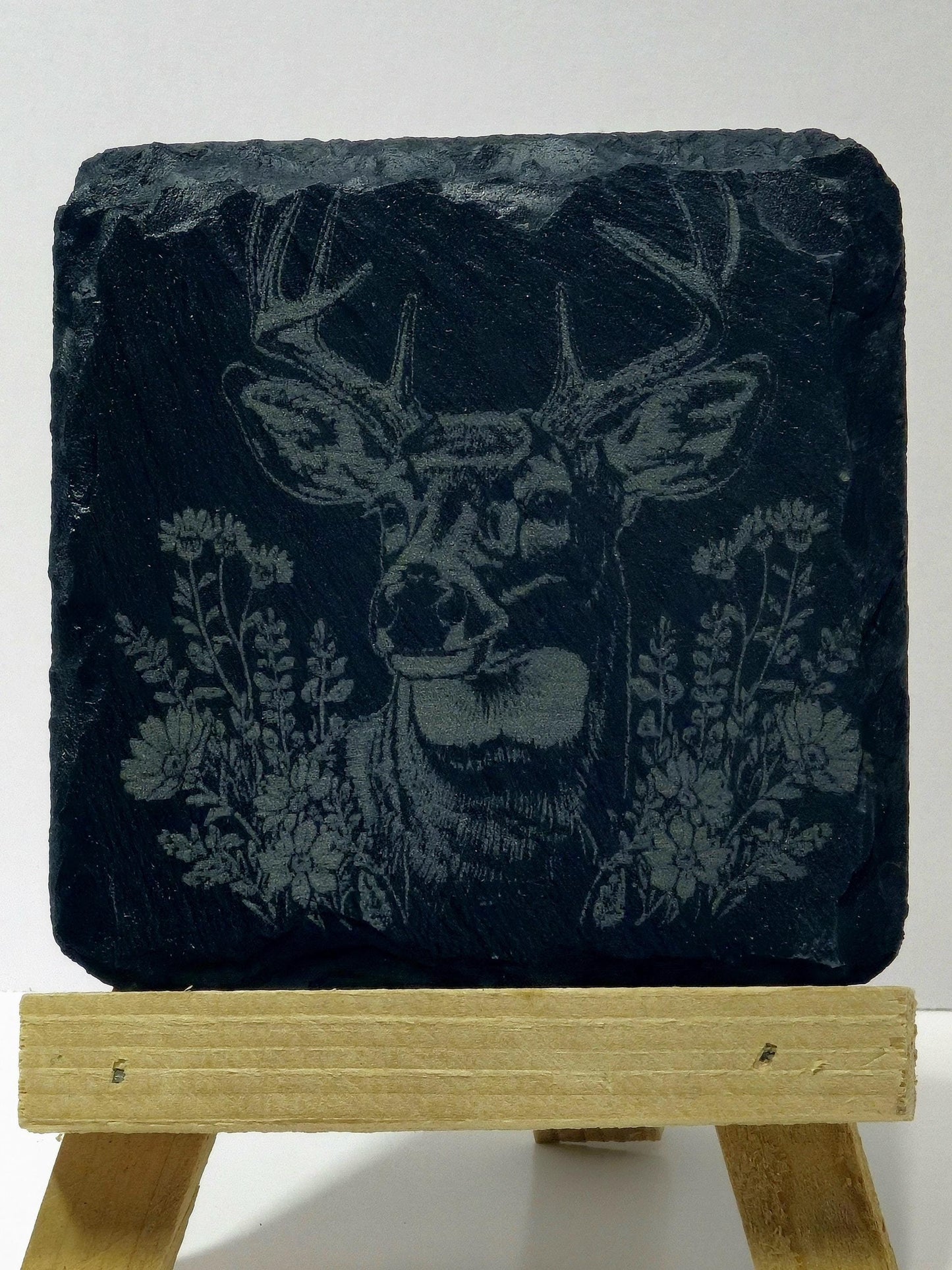 Big buck Slate Coaster with a nature design! Decorative Design, Ideal for Barware, Tableware