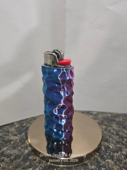 Iridescent Ripple Lighter Case – Color-Shifting 3D Textured Bic Cover
